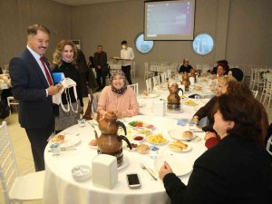 Başkan Deveci: “Kadının Olduğu Yerde Mücadele Olur”