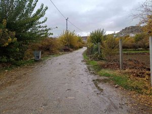 Dicle’de Şehiriçi Trafiğini Rahatlatacak Yol Genişletmeyi Bekliyor