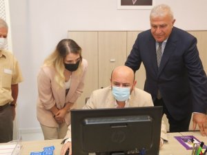 Efeler Kariyer Merkezi, 3 Ayda 8 Kişiye İş İmkanı Sağladı