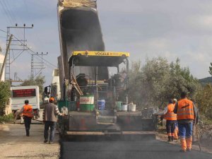 Mersin’de Yol Çalışması Sürüyor