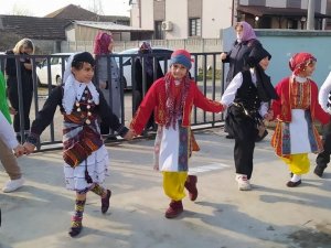 Karadeniz Gününe Öğrenci Ve Velilerden Yoğun İlgi