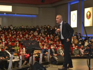 Bekir Develi Manisalılarla Buluştu