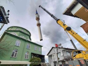 Arızlı Cami’nin Minaresini Büyükşehir Onaracak