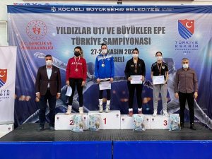 Kağıtsporlu Gökçe, Kürsünün Zirvesinde Yer Aldı