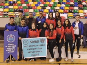 Sivaslı Öğrenciler Model Uçakta Türkiye İkincisi Oldu