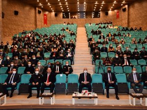 Yahya Kemal Beyatlı Anıldı
