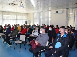 Kabakcı Antrenörler İle Toplantı Yaptı