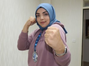 Gümüş Madalya Sahibi Canpolat’ın Hedefi Dünya Şampiyonluğu