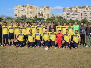 3 Ocak Kurtuluş Kupası Futbol Turnuvası Başladı