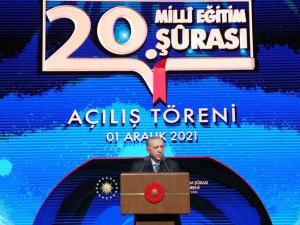 Rektör Uzun, 20. Millî Eğitim Şûrası’na Katıldı