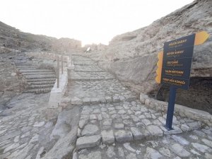 Hasankeyf Kalesi Turizme Açıldı