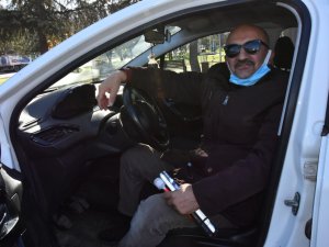 Görme Engelliler Araç Kullanmanın Heyecanını Yaşadılar