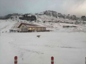 Keltepe Kayak Merkezi Beyaz Örtüyle Kaplandı