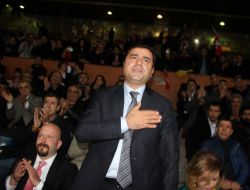 Demirtaş'tan Arınç'a Gönderme