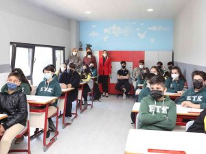 Gürsu Belediyesi’nin Kaygı Eğitimleri Sürüyor