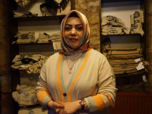 200 Yıllık Konakta Bir Araya Geldiler, Evlilik Çağındaki Kızlar İçin Çeyiz Hazırlıyor