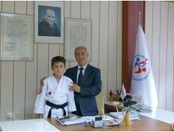 Dünya Şampiyonası Seçmelerinde Birincilik Kazanan Sporcudan...