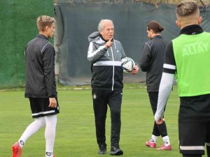 Altay, Galatasaray Maçı Hazırlıklarını Tamamladı