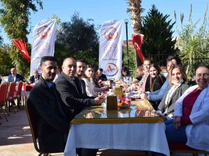 Alanya’da 22 Turizm Öğrencisi Burslu Okuyor