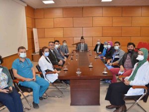 Çocuk Sağlığı Ve Hastalıkları Uzmanları Bir Araya Geldi