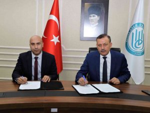 Beü İle Gençlik Ve Spor Müdürlüğü Arasında Protokol İmzalandı