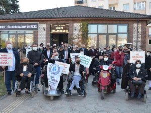 Engellilerin El Emeği Ürünleri Sergilendi