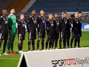 Spor Toto Süper Lig: Kasımpaşa: 0 - Beşiktaş: 1 (Maç Devam Ediyor)