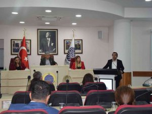 Meclis Toplantısında Chp’li Vursavuş’tan İlginç Öneri