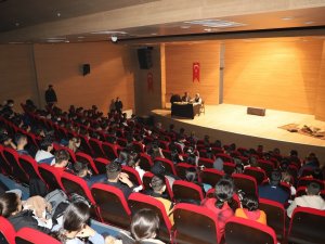 Cizre’de ’Ya İ̇stiklal Ya İzmihlal’ Tiyatro Oyunu Sahnelendi