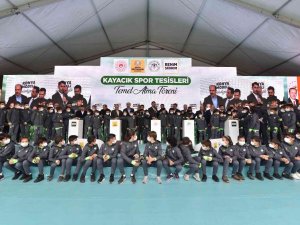 Konyaspor’un Yeni Tesisinin Temeli Bakan Kurum’un Katılımıyla Atıldı