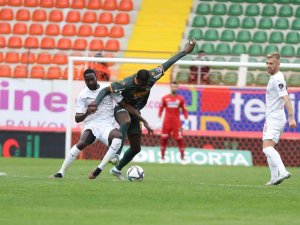 Spor Toto Süper Lig: Alanyaspor: 0 - Dg Sivaspor: 0 (İ̇lk Yarı)