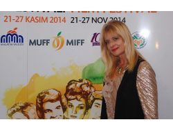 Nastassja Kinski, Basın Toplantısını Düzenledi