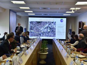 Kızılay-dikmen Metro Hattı Projesi İçin Akademisyenler Ve Meslek Odalarından Görüş Alındı