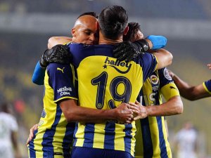 Fenerbahçe Bu Sezon İlk Kez 4 Gol Attı