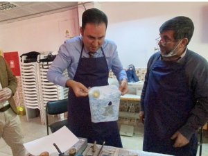 İ̇ş Önlüğünü Giyen Kaymakam Ebru Çalışması Yaptı