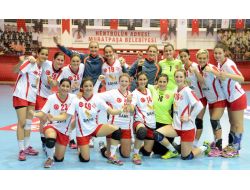 Paşa’nın Meleklerine İspanyol Rakip