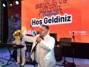 Tuzla’da Hababam Rüzgarı