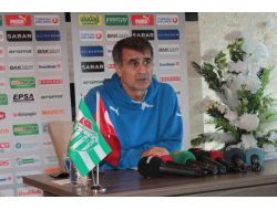 Şenol Güneş: "Hiçbir Futbolcumuz Vatan Haini Değildir"