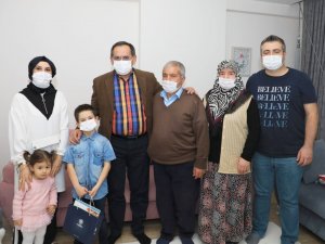 Çocukların Hediyesi Başkan Demir’den