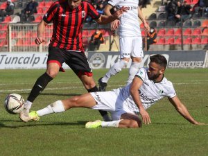 Tff 2. Lig: Turgutluspor: 0 - Sakaryaspor: 0