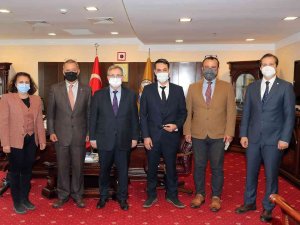 Tütagem’de Devir Teslim Töreni