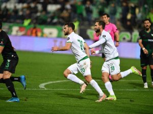 Bursaspor İlk Kez Deplasmanda 3 Gol Attı
