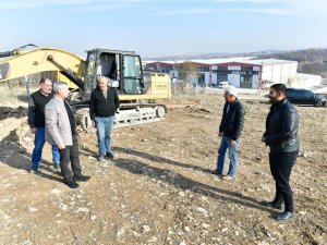 Başkan Çınar, Yol Açma Ve Genişletme Çalışmalarını İnceledi