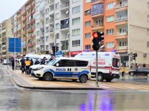 Öğrencilerin Kavgasında Kan Aktı