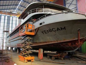 Yılda 10 Bin Ton Çelik Bu Tersanede Gemilere Dönüşüyor