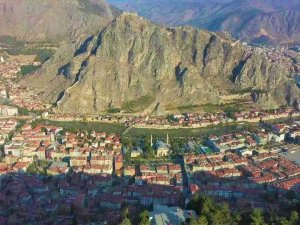 Amasya Kalesi’nde Memlük Dönemi Altın Sikkeleri Bulundu