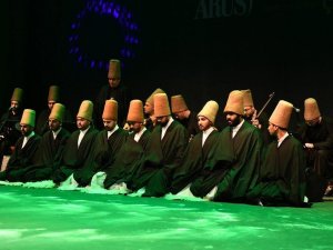 Pursaklar Belediyesi’nden Hz. Mevlana’yı Anma Gecesi