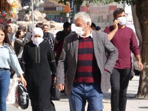 Vali Bilmez: “Hastanede Yatanların Çoğu Aşısız"