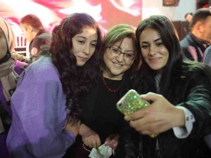 25 Aralık Halk Konserleri Nizip’te Devam Etti
