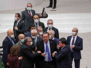 2022 Bütçe Görüşmelerinde Tansiyon Yükseldi